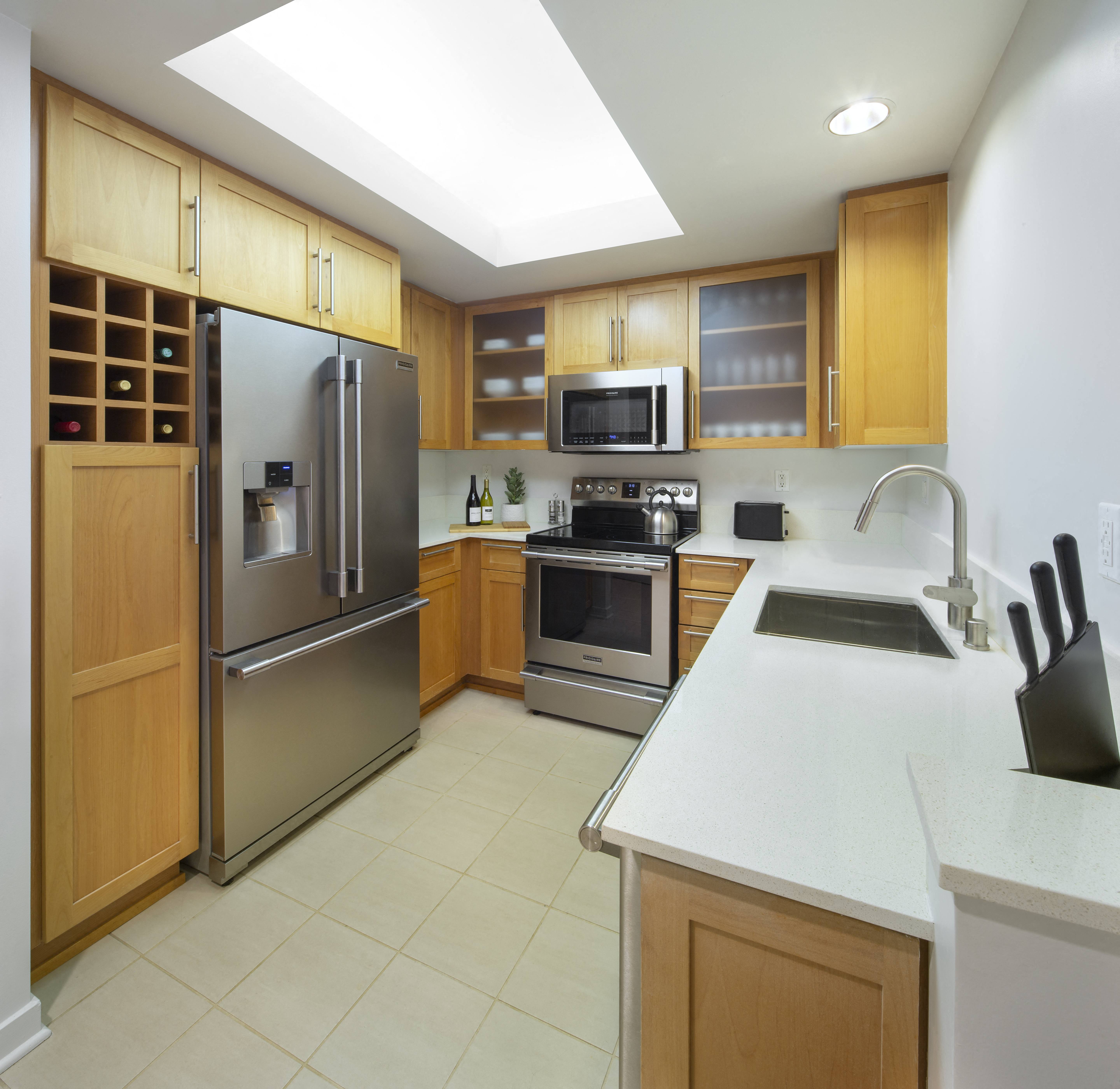 Wilshire Margot Co-Living Studio Suite